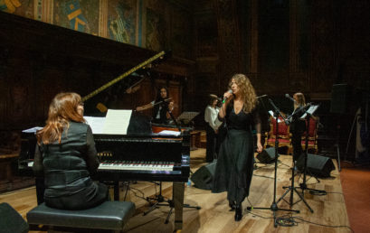 Tra Dante e Stefano Benni, teatro e musica, le Beatrici raccontate a Perugia da Amanda Sandrelli, Chiara Caselli e Rita Marcotulli